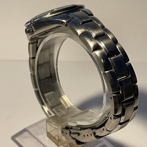 Michigan Wolverines NCAA Stainless-Steel Women's Watch by Fossil NEW (RARE) - Picture 5 of 9